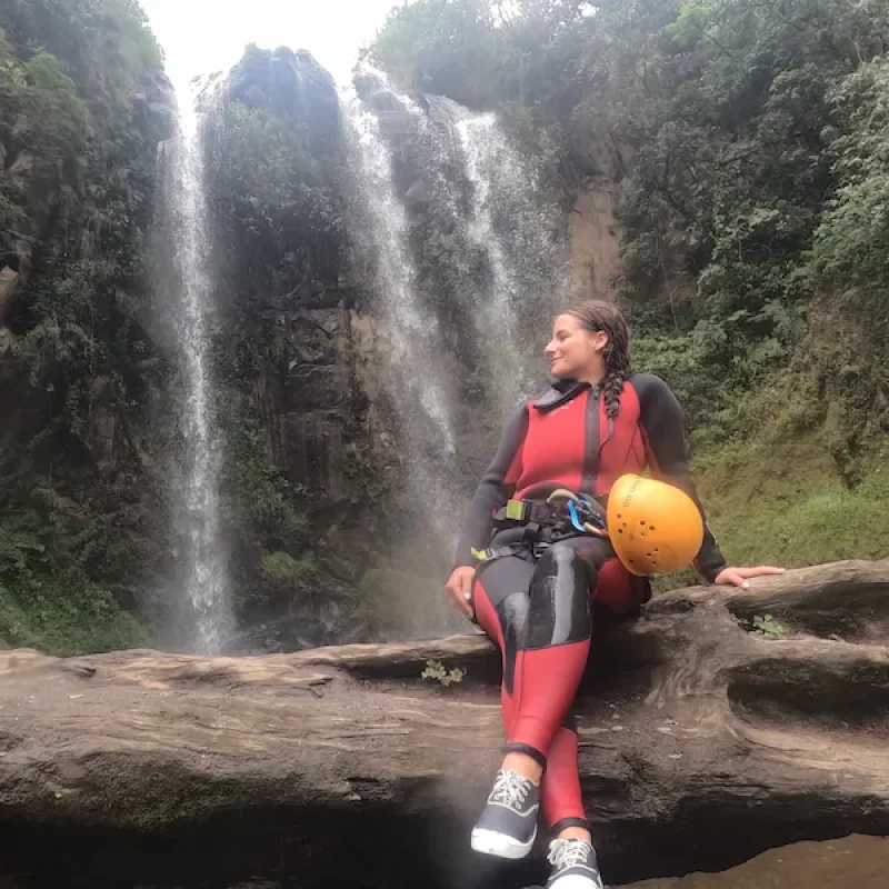 Canyoning Tour in Ecuador, Chamana Waterfalls