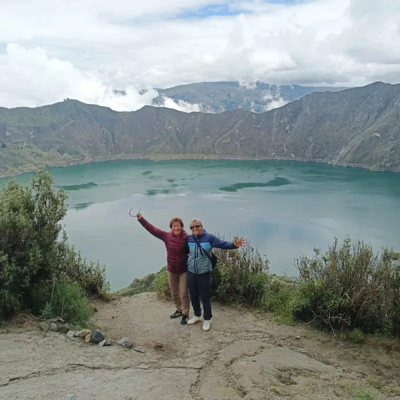 Breathtaking view of the emerald Quilotoa crater lake during a tour in Ecuador